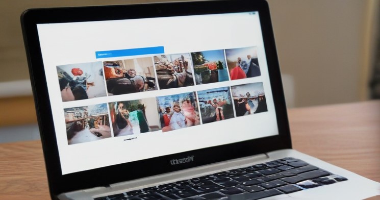 photos for editing in a laptop